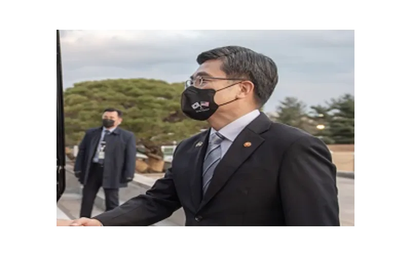 서욱 국방부장관, 육군 미사일사령부 대비태세 점검